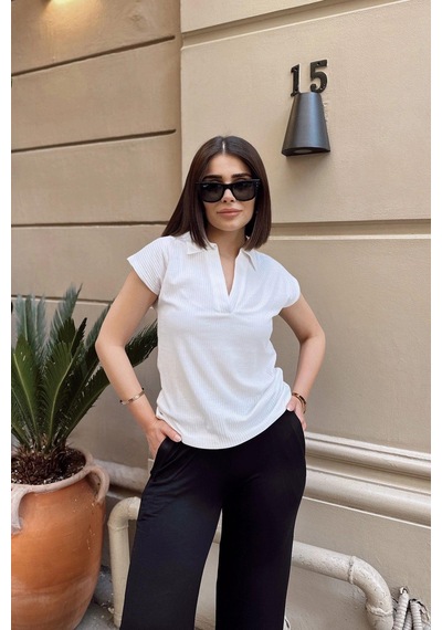 Beyaz Polo Yaka, Kısa Kol, Fitilli Kaşkorşe Kumaş, Basic Kalıp/kesim, Spor Ve Günlük Bluz & T-shirt Beyaz