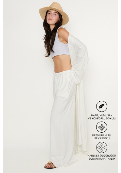 AC&Co / Altınyıldız Classics Kadın Beyaz Yumuşak Dokulu Rahat Standart Fit Şal Yaka Esnek Kimono