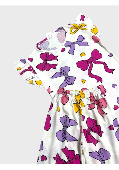 Aliş Kids Kız Çocuk Pamuklu Beyaz Kurdele Desenli Kolları Fırfırlı Şortlu Yazlık Pijama Takımı Aliş Kids Kız Çocuk Pamuklu Beyaz Kurdele Desenli Kolları Fırfırlı Şortlu Yazlık Pijama Takımı