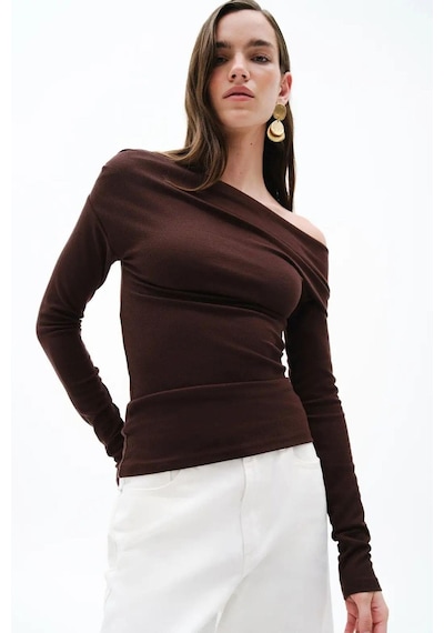Madmext Kahverengi Kadın Off Shoulder Uzun Kollu Bluz Mg2567 Kahverengi Madmext Kahverengi Kadın Off Shoulder Uzun Kollu Bluz Mg2567 Kahverengi