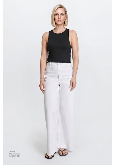 Ac&co / Altınyıldız Classics Kadın Sıyah Standart Fit Normal Kesim Bisiklet Yaka Crop Body Siyah Ac&co / Altınyıldız Classics Kadın Sıyah Standart Fit Normal Kesim Bisiklet Yaka Crop Body Siyah