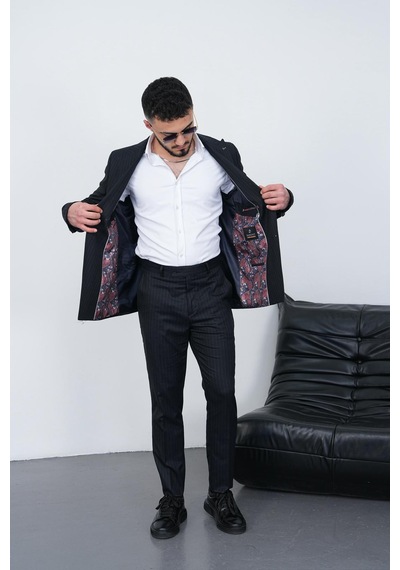 Dupont Classics Dupont Slim Fit Sivri Yaka 6 Drop Çift Yırtmaç Çizgili Viskon Kruvaze Erkek Takım Elbise Koyu Lacivert Dupont Classics Dupont Slim Fit Sivri Yaka 6 Drop Çift Yırtmaç Çizgili Viskon Kruvaze Erkek Takım Elbise Koyu Lacivert