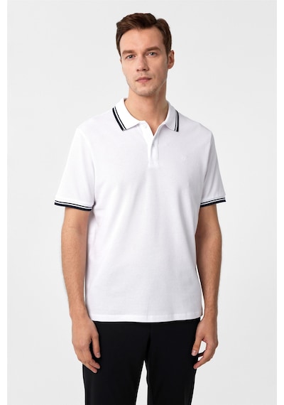 Süvari Beyaz Regular Armürlü Polo Yaka Tişört