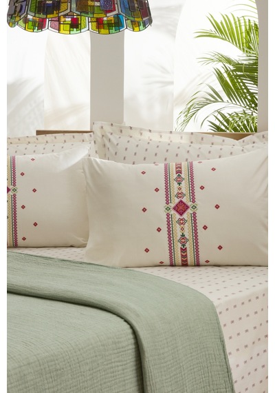 Karaca Home Elvra %100 Pamuk Nish Set Çift Kişilik Pike Takımı Multicolour Çok Renkli