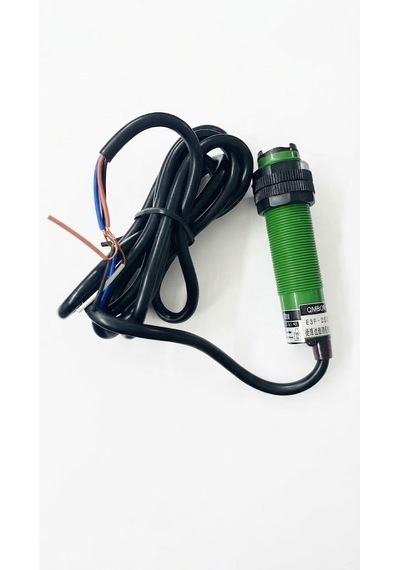Qmbon E3f-ds300p12 Cisimden Yansımalı Optik Sensör