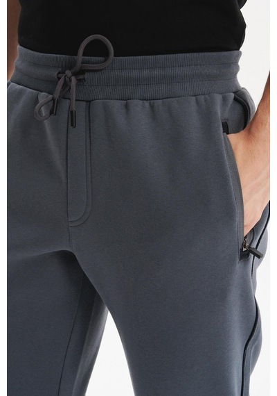 Ar-ma Erkek Örme 3 İplik Kumaş Dar Paça Eşofman Altı Regular Fit Lastikli Bel %70 Pamuk %30 Polyester K30174681602 Gri-g3 gri Ar-ma Erkek Örme 3 İplik Kumaş Dar Paça Eşofman Altı Regular Fit Lastikli Bel %70 Pamuk %30 Polyester K30174681602 Gri-g3 gri