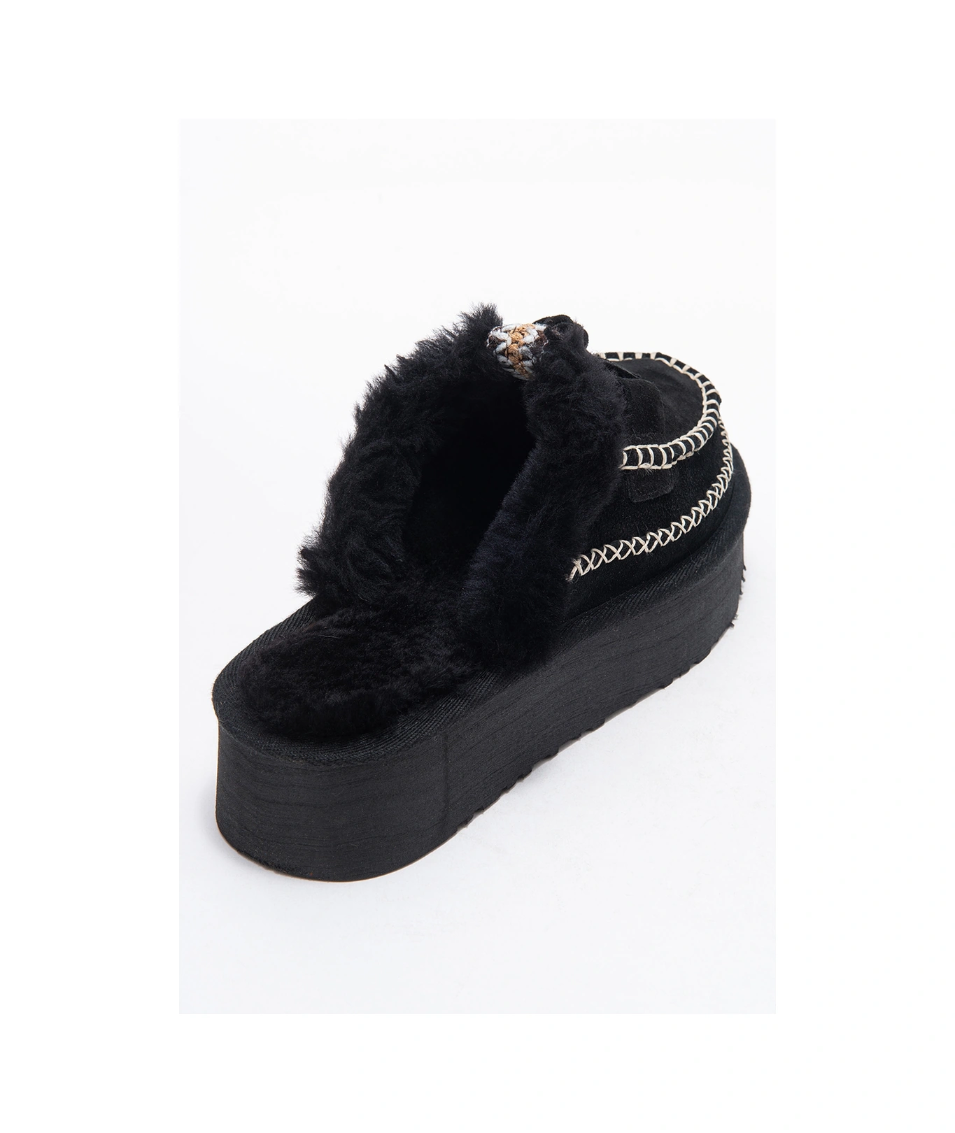 Luvishoes Luvi Shoes Yalına Siyah Süet Hakiki Deri Dikişli Kürklü Kadın Platform Tabanlı Makosen Terlik Siyah Luvishoes Luvi Shoes Yalına Siyah Süet Hakiki Deri Dikişli Kürklü Kadın Platform Tabanlı Makosen Terlik Siyah