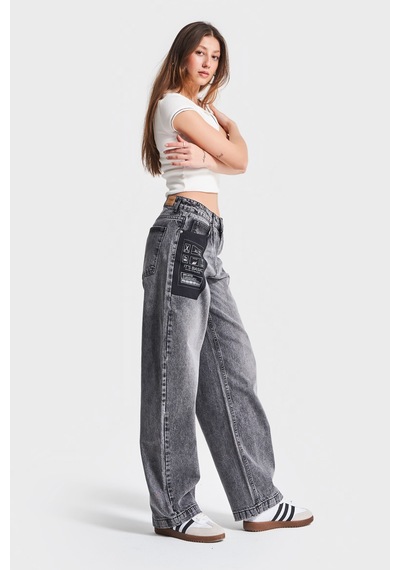 Itsbasic Kadın Füme Renk 2s5-73 %100 Koton Cep Detaylı Baggy Fit Denim Jean