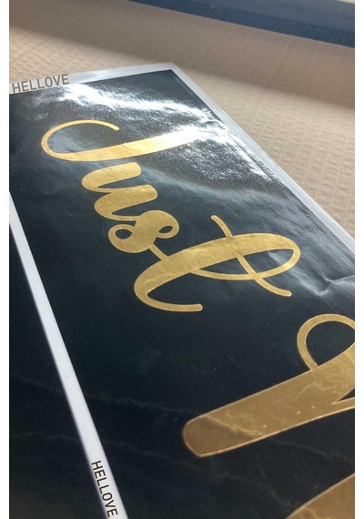 Gelin Arabası Plakalık Just Married Yazılı Siyah Üzeri Gold Yazı Kendinden Yapışkanlı