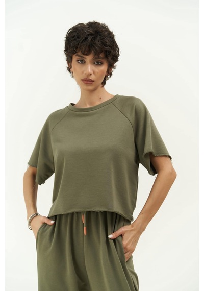Mai Collection Mai Studios Co. Vero Soft Haki Crop Eşofman Takım Haki Mai Collection Mai Studios Co. Vero Soft Haki Crop Eşofman Takım Haki