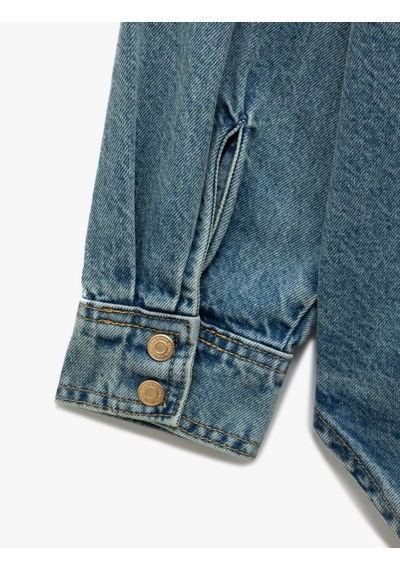 Koton Uzun Kollu Klasik Yaka Cep Detaylı Düğmeli Pamuklu Oversize Denim Gömlek Orta İndigo 5sal60017md Indigo Koton Uzun Kollu Klasik Yaka Cep Detaylı Düğmeli Pamuklu Oversize Denim Gömlek Orta İndigo 5sal60017md Indigo