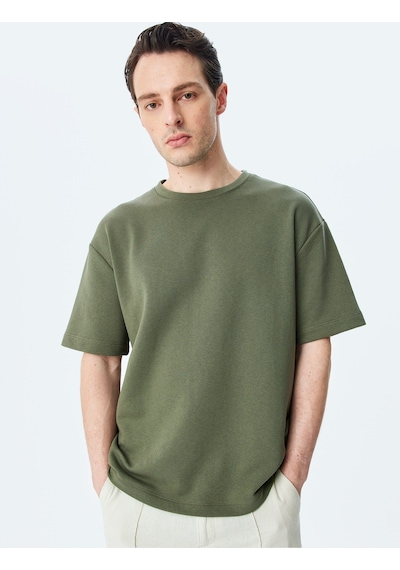 Koton Kısa Kollu Etiket Detaylı Pamuk Karışımlı Bisiklet Yaka Oversize Tişört Haki 5sam10051hk Haki Koton Kısa Kollu Etiket Detaylı Pamuk Karışımlı Bisiklet Yaka Oversize Tişört Haki 5sam10051hk Haki