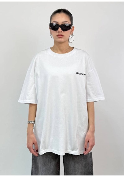 Zaee Expensive Taste Baskılı Oversize Tişört Beyaz