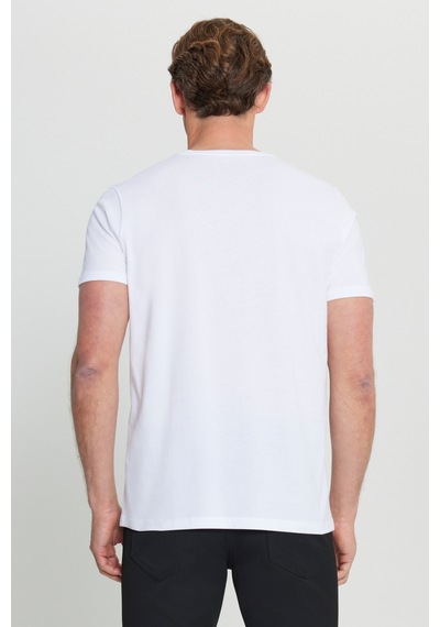 AC&Co / Altınyıldız Classics Erkek Beyaz Pamuklu Slim Fit Dar Kesim Baskılı Esnek Tişört Beyaz