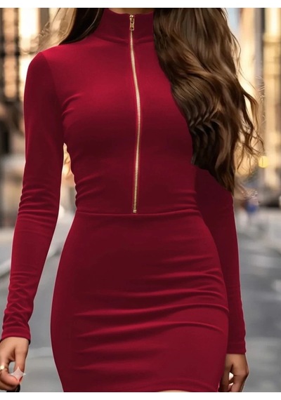 Defymoda Kadın Uzun Kollu Balıkçı Yaka Yakadan Göğüse Kadar Fermuar Detaylı Mini Kadife Elbise Kırmızı Defymoda Kadın Uzun Kollu Balıkçı Yaka Yakadan Göğüse Kadar Fermuar Detaylı Mini Kadife Elbise Kırmızı