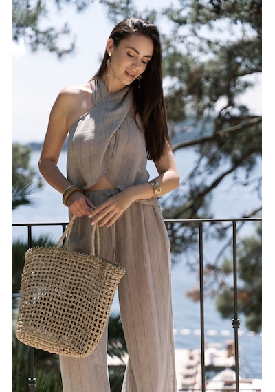 Mai Collection Mai Studios Co. Cadhas Boyundan Bağlamalı Vizon Crop Pantolon Takım Vizon Mai Collection Mai Studios Co. Cadhas Boyundan Bağlamalı Vizon Crop Pantolon Takım Vizon