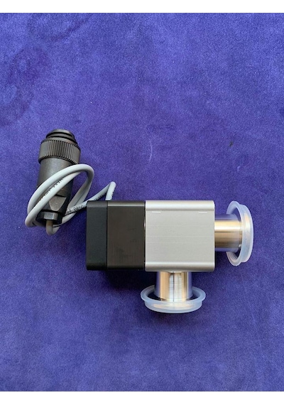 VAT 24428-KA21-BCF1 Pnömatik Vacuum Angle Valve DN 25 - Havalı Aç