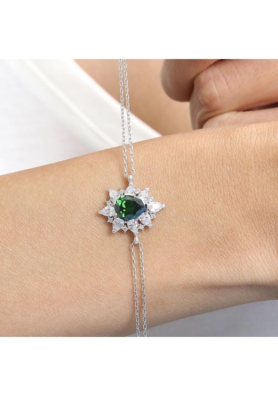 Effective Diamond Londra Tutkusu Sentetik Zümrüt Taşlı Gümüş Bileklik