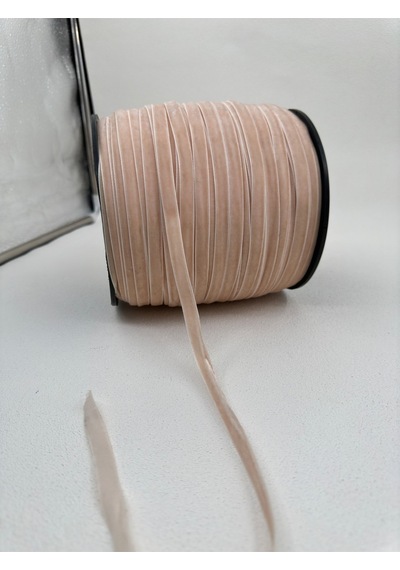 Paşateks- 1 Cm Düz Kadife-5 Metre -a.krem