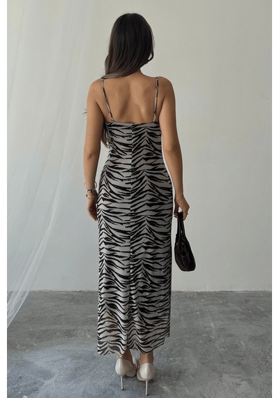 Paw Garage Kadın Megan Zebra Desenli Degaje Yaka Ayarlanabilir Askılı Astarlı Elbise Zebra Paw Garage Kadın Megan Zebra Desenli Degaje Yaka Ayarlanabilir Askılı Astarlı Elbise Zebra