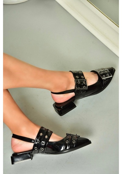 Fox Shoes U518600108 Siyah Rugan Alçak Topuklu Kadın Ayakkabı Siyah