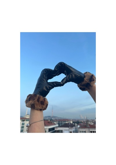 Mollycrush Kadın Siyah Deri Görünümlü Kışlık Eldiven - Peluş Bilek Detaylı Şık Model Siyah Mollycrush Kadın Siyah Deri Görünümlü Kışlık Eldiven - Peluş Bilek Detaylı Şık Model Siyah