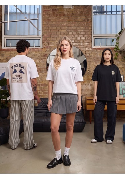 Black Nova Oversize Baskılı Unisex Tişört Old School Beyaz