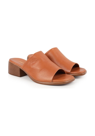 Mamma Mia Kadın Günlük Ayakkabı Slip-on Lazer Kesim Kısa Topuklu Hakiki Deri Anne Ayakkabısı 26y-1670 Taba Mamma Mia Kadın Günlük Ayakkabı Slip-on Lazer Kesim Kısa Topuklu Hakiki Deri Anne Ayakkabısı 26y-1670 Taba