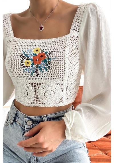 Femelle Kadın Beyaz Kare Yaka Balon Kol Çiçek Nakış Işlemeli Dantel Crop Bluz