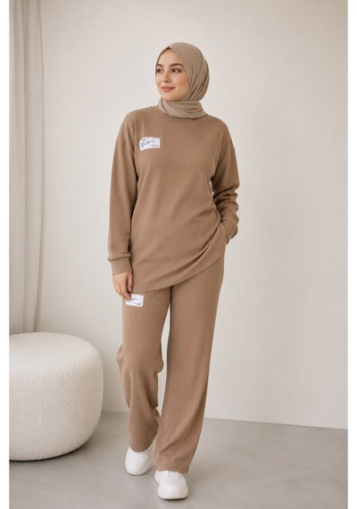 Öners Fitilli Armalı Detaylı Oversize Kaşkorse Basic Alt-üst Takım Çok Renkli Çok Renkli Öners Fitilli Armalı Detaylı Oversize Kaşkorse Basic Alt-üst Takım Çok Renkli Çok Renkli