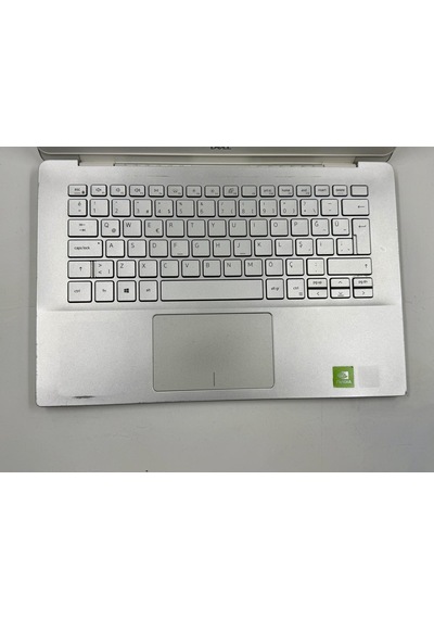Dell İnspiron P116G i7-1051U 16 GB 256 GB SSD 2 GB 14" W11 Dizüstü Bilgisayar (Outlet)