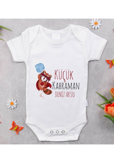 Bitmeyenkartus Bk Kids Isimli Küçük Kahraman Tasarımlı Bebek Body Zıbın - Model Beyaz