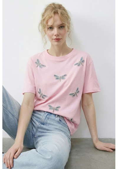 Shade Kadın Boncuk Taş İşlemeli Yusufçuk Desenli Rahat Kalıp T-shirt 2212 60283971 - Şeker Pembe Shade Kadın Boncuk Taş İşlemeli Yusufçuk Desenli Rahat Kalıp T-shirt 2212 60283971 - Şeker Pembe
