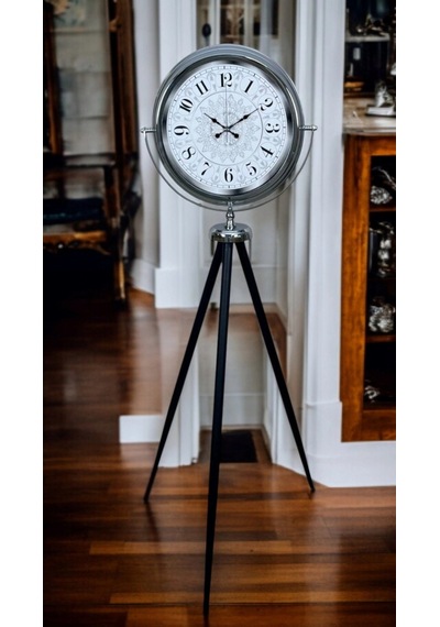 Elegance Desenli Tripod Ayaklı Saat Çok Renkli