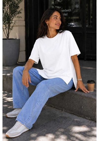 Tenra Kadın Basic Oversize Tişört Bisiklet Yaka Uzun Boy Yırtmaçlı Lazer Kesim %100 Pamuk Beyaz Tenra Kadın Basic Oversize Tişört Bisiklet Yaka Uzun Boy Yırtmaçlı Lazer Kesim %100 Pamuk Beyaz