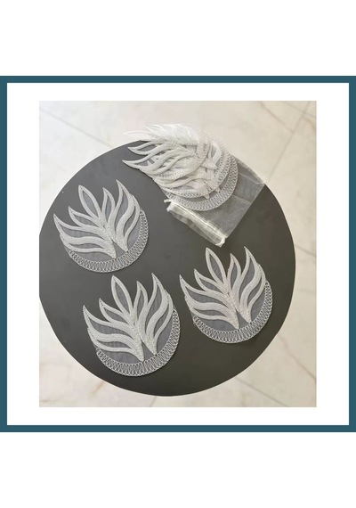 Bezos 6 Lı Dantel Kahve Sunumluğu 15x15 Cm Asorti Desenli Zarif Sunum Aksesuarı Ob Çok Renkli