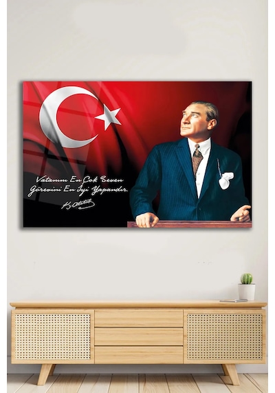 Atatürk Ve Türk Bayrağı Yatay Cam Tablo, Vatanını En Çok Seven Görevini En İyi Yapandır