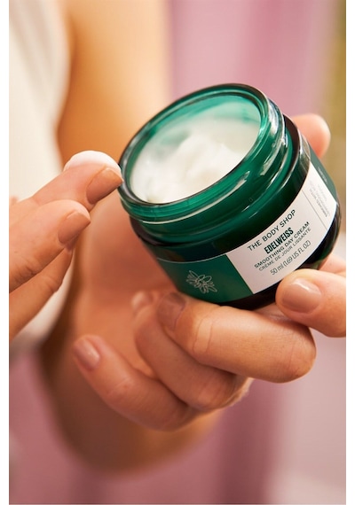 The Body Shop Edelweiss Pürüzsüzleştirici Gündüz Kremi 50 Ml