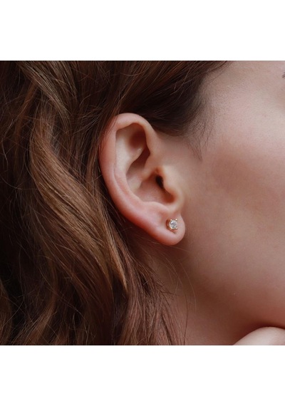 Starlıght Diamond Tek Taş Round Kesim Gold Kaplama Küpe Gümüş