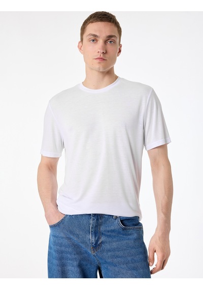 Koton Regular Fit Viskon Karışımlı Kısa Kollu Bisiklet Yaka Basic Tişört Beyaz 6sam10476mk Koton Regular Fit Viskon Karışımlı Kısa Kollu Bisiklet Yaka Basic Tişört Beyaz 6sam10476mk