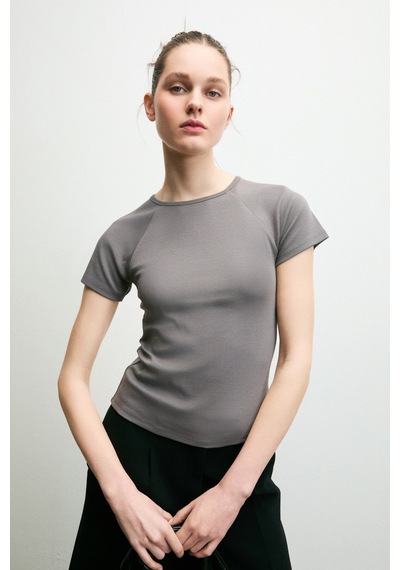 Grımelange Artpo Kadın Yumuşak Ve Esnek Kumaşlı Bisiklet Yakalı Slim Fit Gri T-shirt Gri