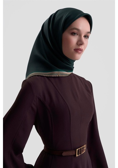 Armine Sura İpek Eşarp -2025/2026 -9401 Zümrüt