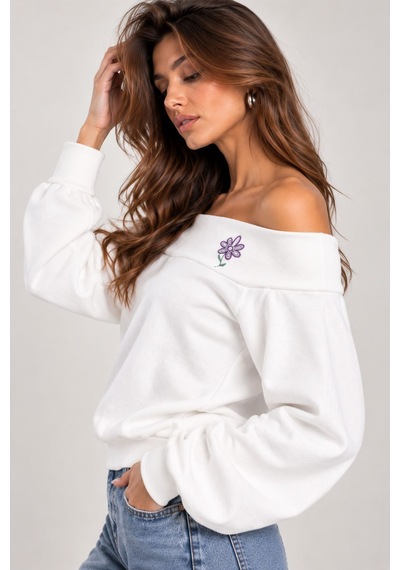 Sortie Collection Madonna Yaka Çiçek Nakışlı 3 İplik Sweatshirt Ekru