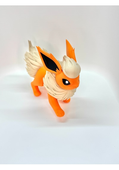 Flareon Pokémon Koleksiyon Figürü 10 Cm