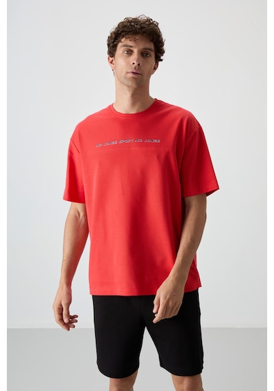 Air Jones Tommy Life Fiesta Pamuklu Kalın Yüzeyi Dokulu Oversize Fit Baskılı Erkek T-shirt - 88371 Kirmizi Air Jones Tommy Life Fiesta Pamuklu Kalın Yüzeyi Dokulu Oversize Fit Baskılı Erkek T-shirt - 88371 Kirmizi