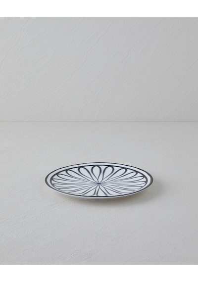 English Home Monarch Porselen Pasta Tabağı 19 Cm Siyah - Beyaz Siyah - Beyaz