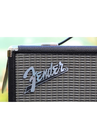 Fender Rumble 25 V3 Bas Gitar Amfisi