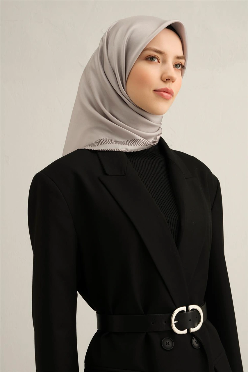 Armine Klasik Desenli Saf İpek Sura Eşarp 9357 57 Gri