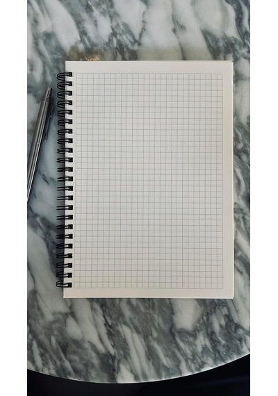 Fark Tanıtım Spiralli Defter, Siyah Kapaklı, A5 Boyutunda 15x21 Cm , 100 Yaprak Kareli Genel