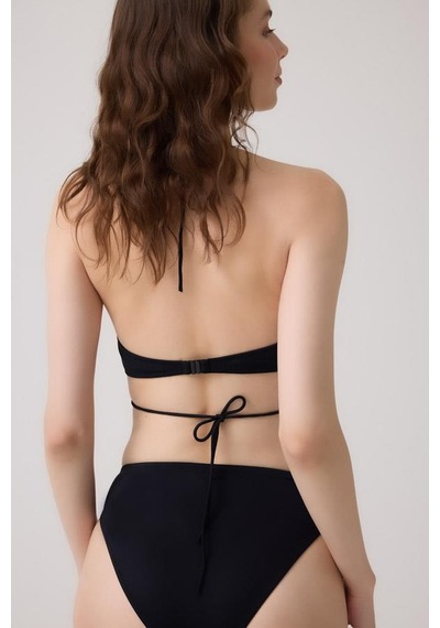 Cottonhill Siyah Straplez Bağlamalı Bikini Üstü Siyah